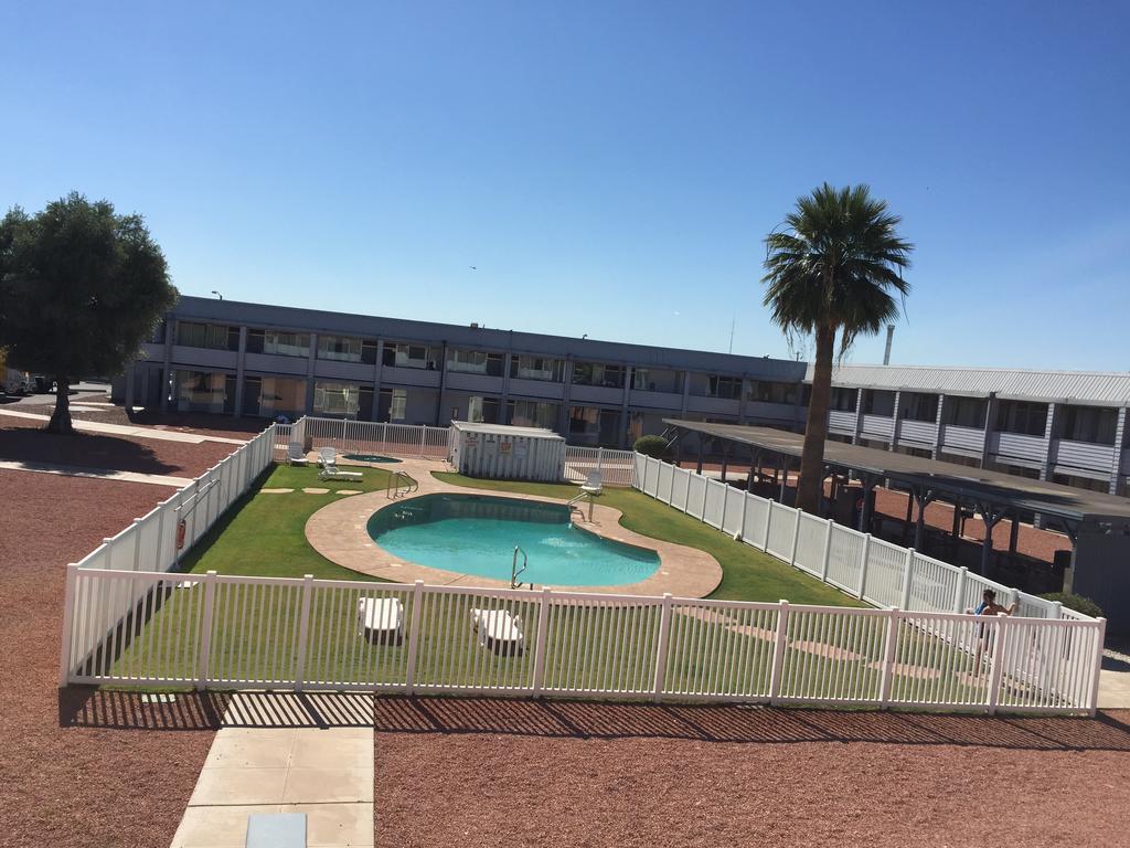 Ez 8 Motel Airporter Phoenix Luaran gambar