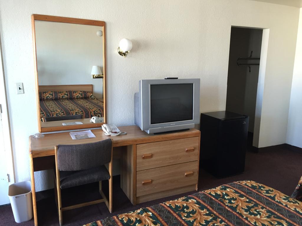 Ez 8 Motel Airporter Phoenix Luaran gambar